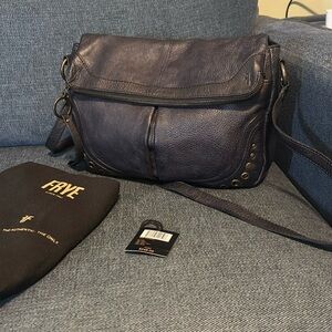 💋FRYE Zuri Saddle Bag